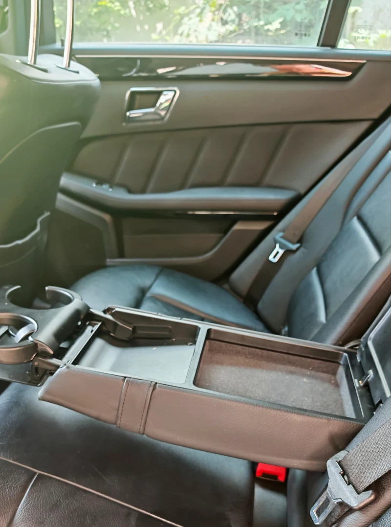 Mercedes-Benz E 350 Авангард, снимка 7 - Автомобили и джипове - 52498416
