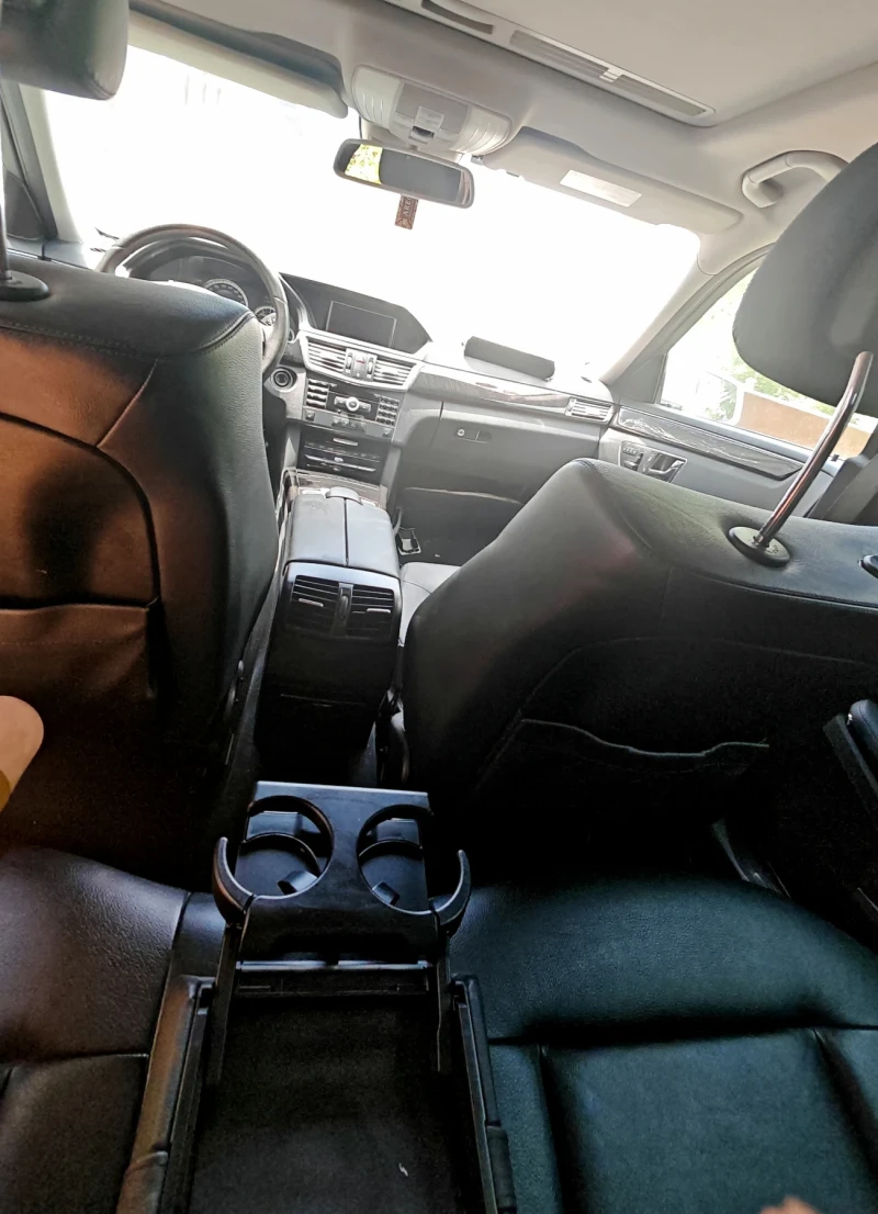 Mercedes-Benz E 350 Авангард, снимка 10 - Автомобили и джипове - 52498416