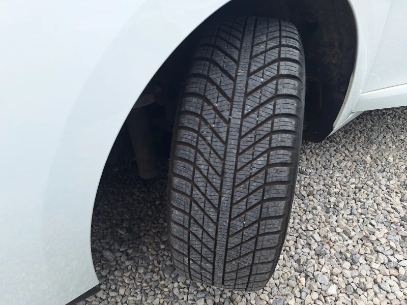 Renault Megane 1.5 dci 110ks Navigacia!, снимка 15 - Автомобили и джипове - 51922708