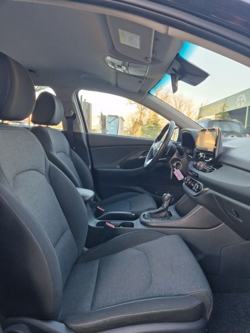 Hyundai I30 Mild-Hibrid, Автоматик , снимка 10 - Автомобили и джипове - 52741874
