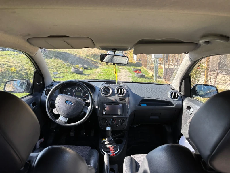 Ford Fiesta 1.6 tdci, снимка 3 - Автомобили и джипове - 52866077