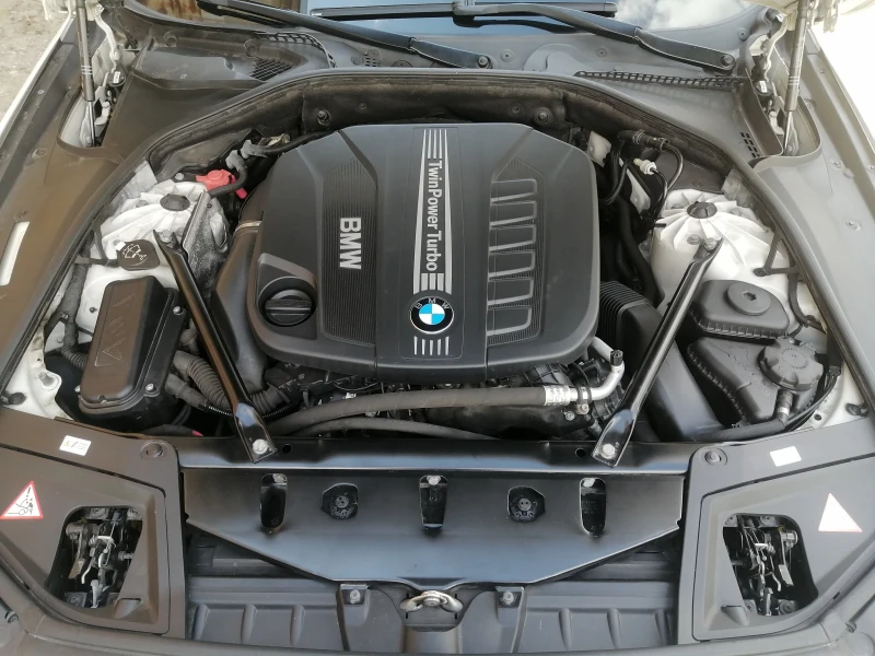 BMW 530 D Xdrive M PAC , снимка 15 - Автомобили и джипове - 52929156