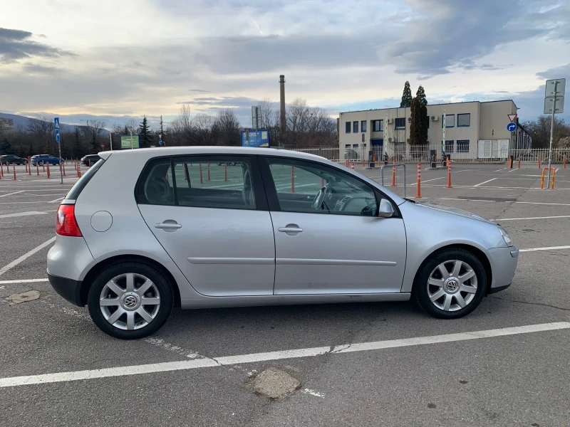 VW Golf, снимка 6 - Автомобили и джипове - 52989671