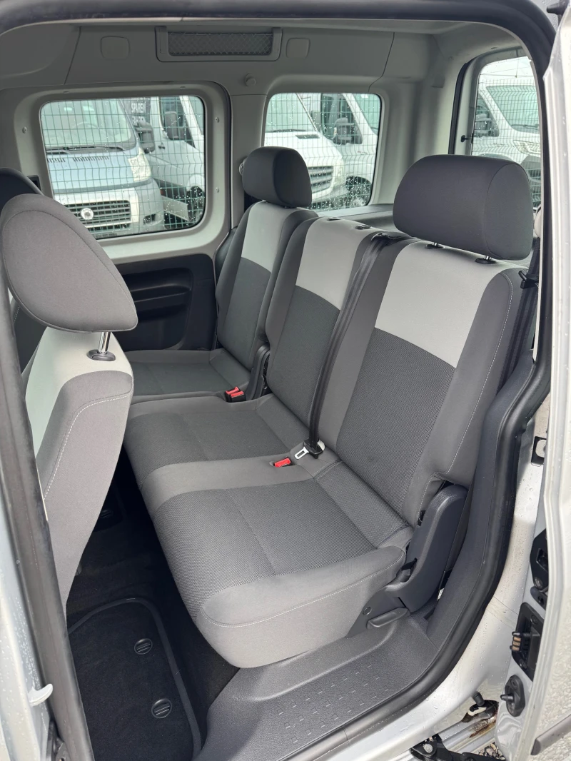 VW Caddy 2.0TDI* 140кс* Климатик* Германия* , снимка 6 - Автомобили и джипове - 53023755