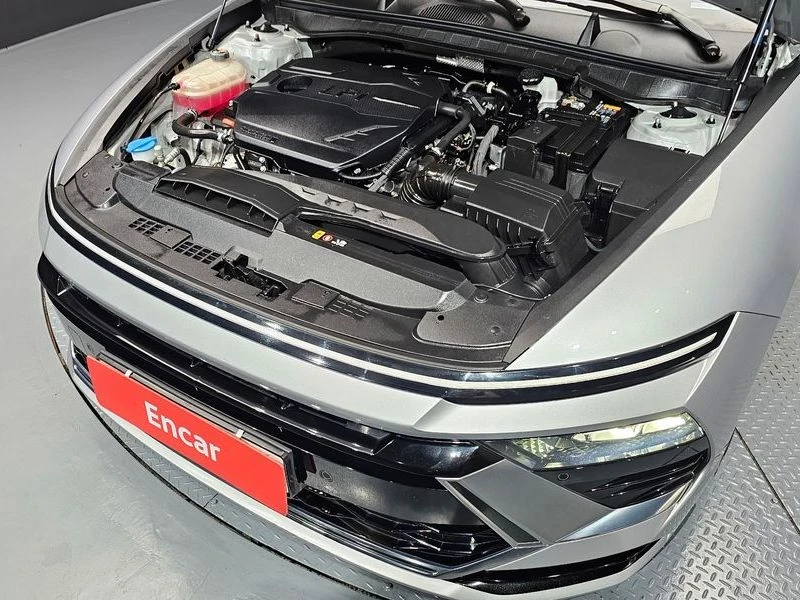 Hyundai Sonata 2.0 l4nb Automatic, снимка 17 - Автомобили и джипове - 55658619