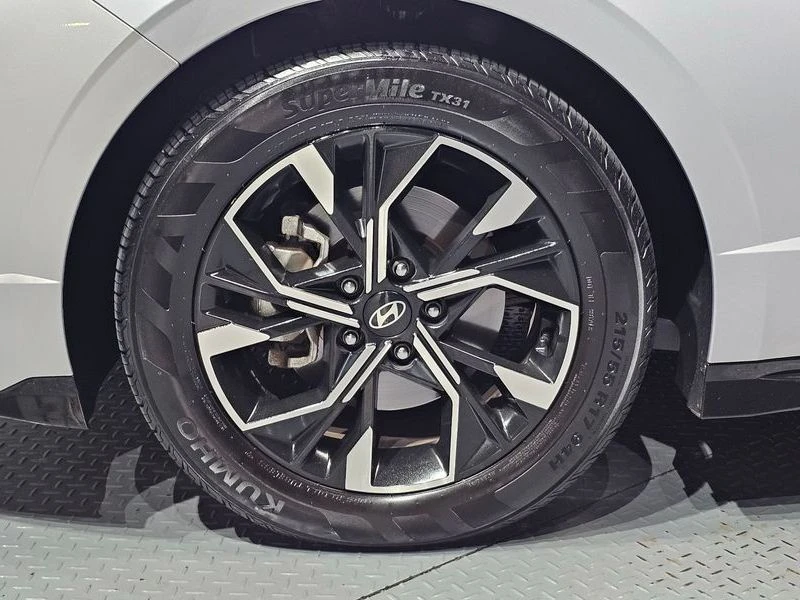 Hyundai Sonata 2.0 l4nb Automatic, снимка 5 - Автомобили и джипове - 55658619