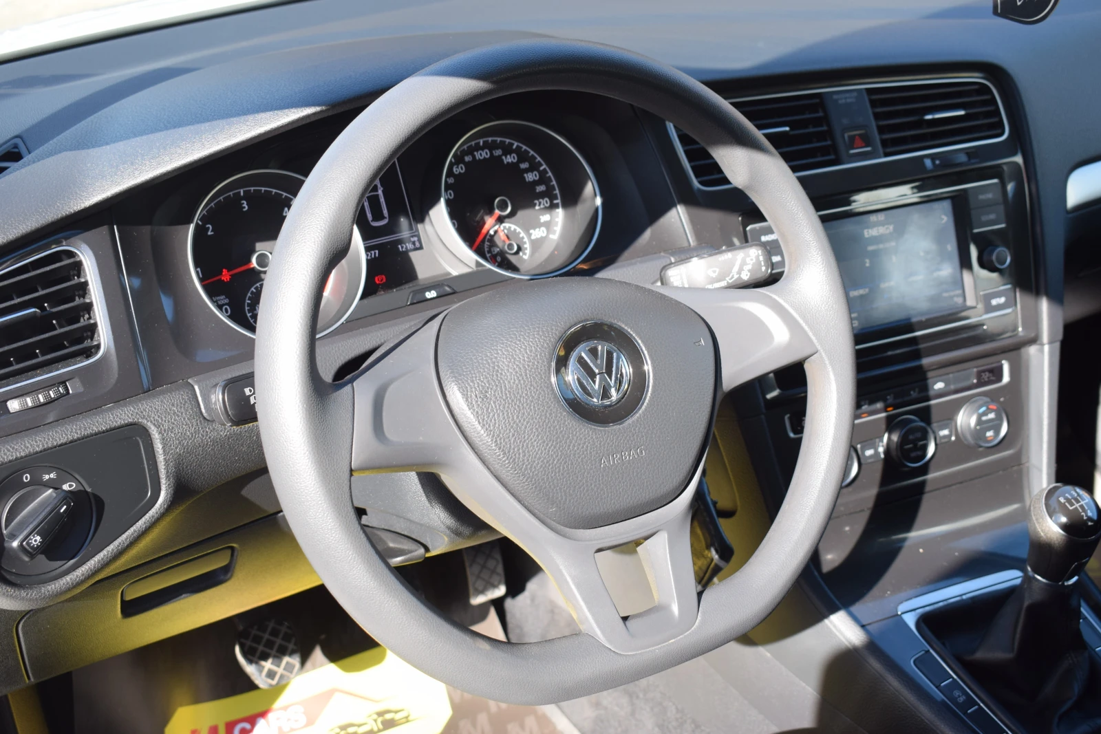 VW Golf 1.6TDI 149хил.км. - изображение 9