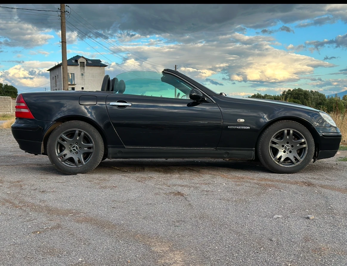Mercedes-Benz SLK SLK 200 - изображение 2