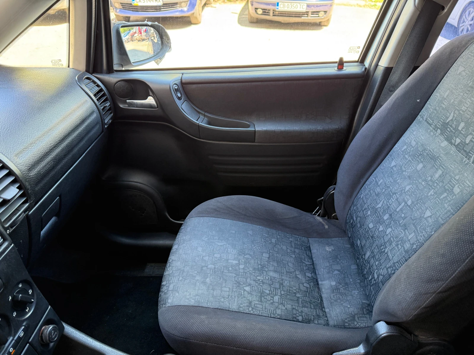 Opel Zafira  - изображение 8