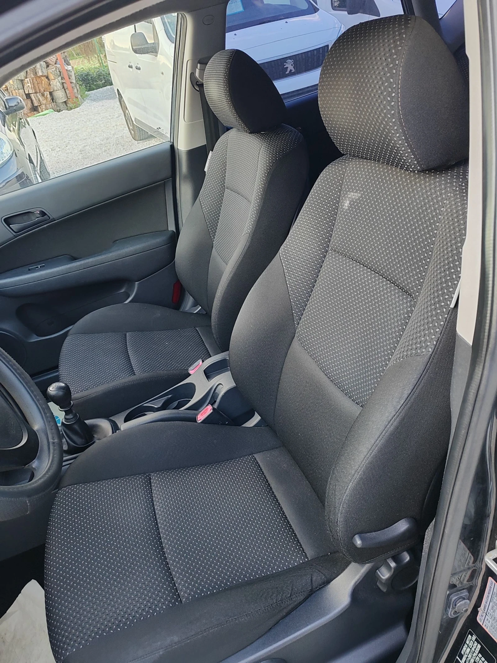 Hyundai I30 1.4, 105к.с. - изображение 10