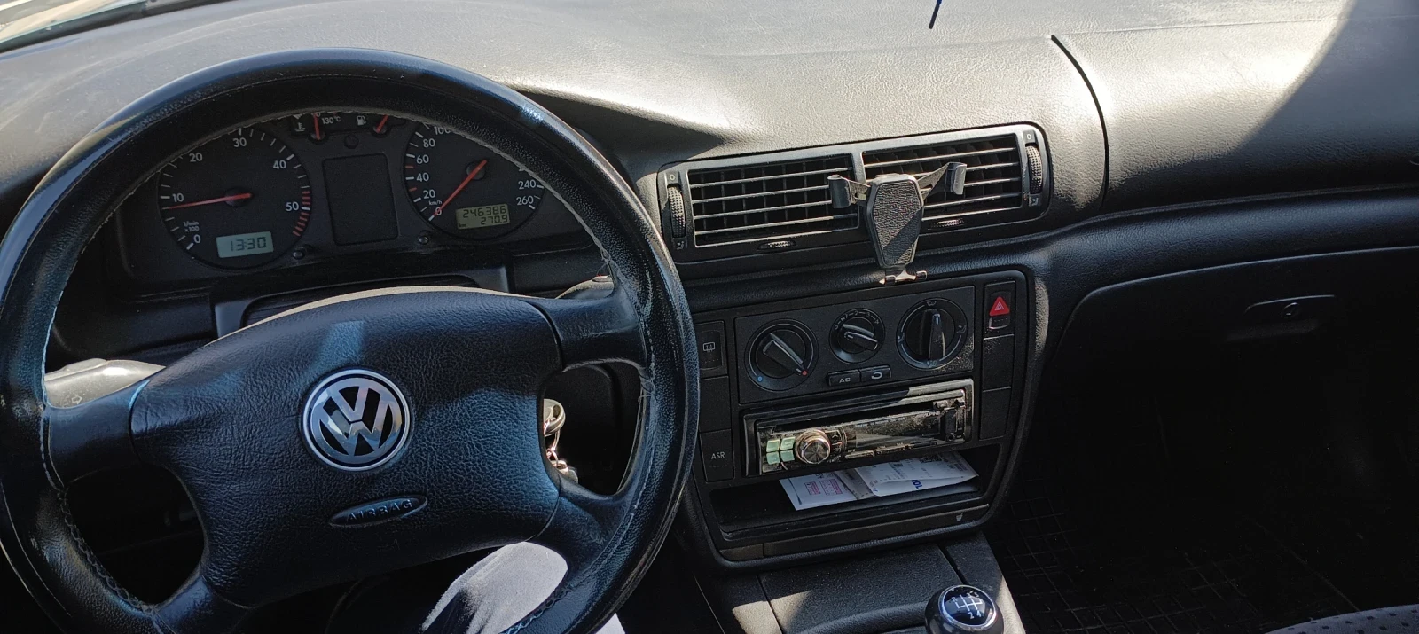 VW Passat  - изображение 10