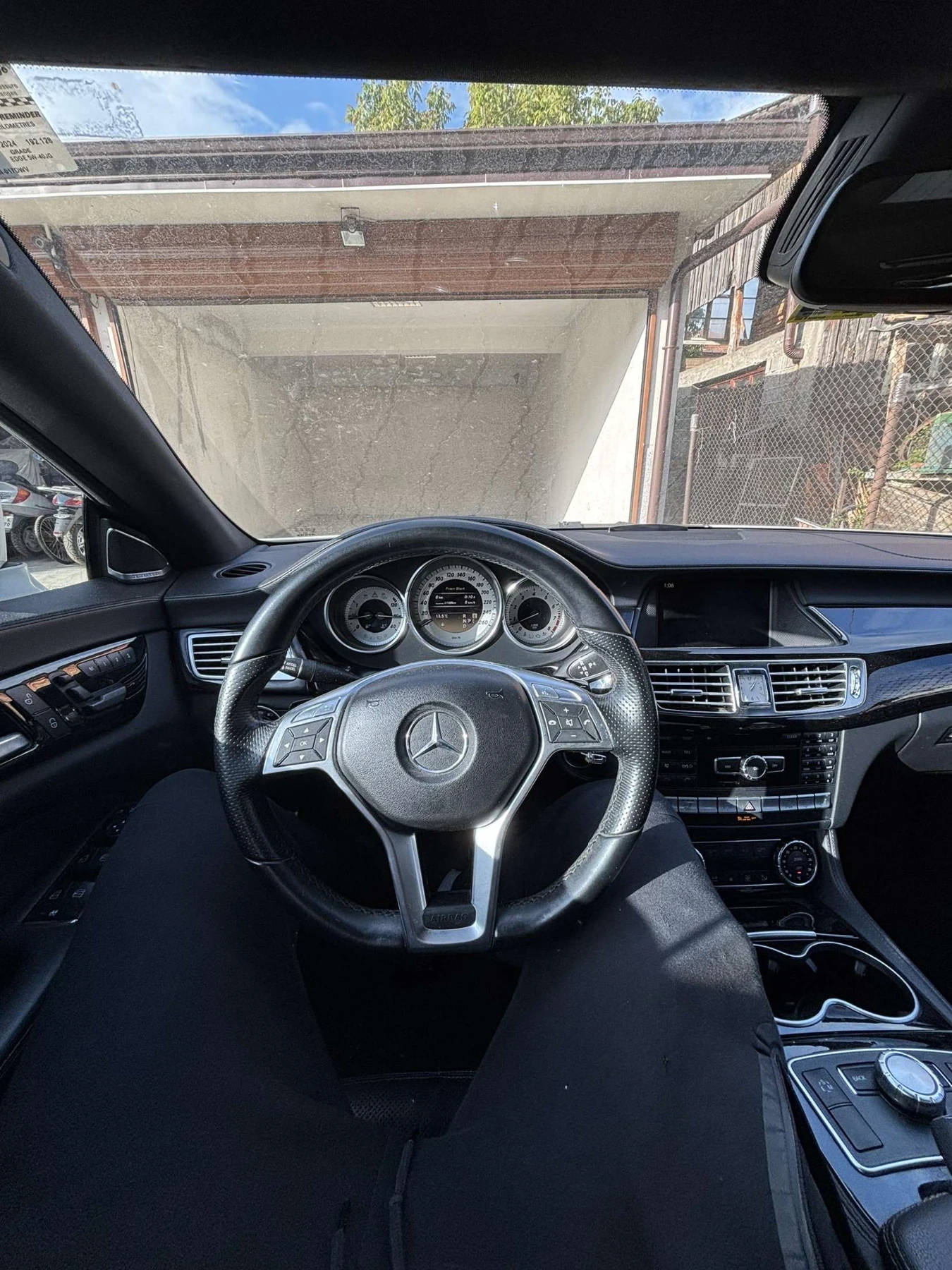 Mercedes-Benz CLS 550  - изображение 10