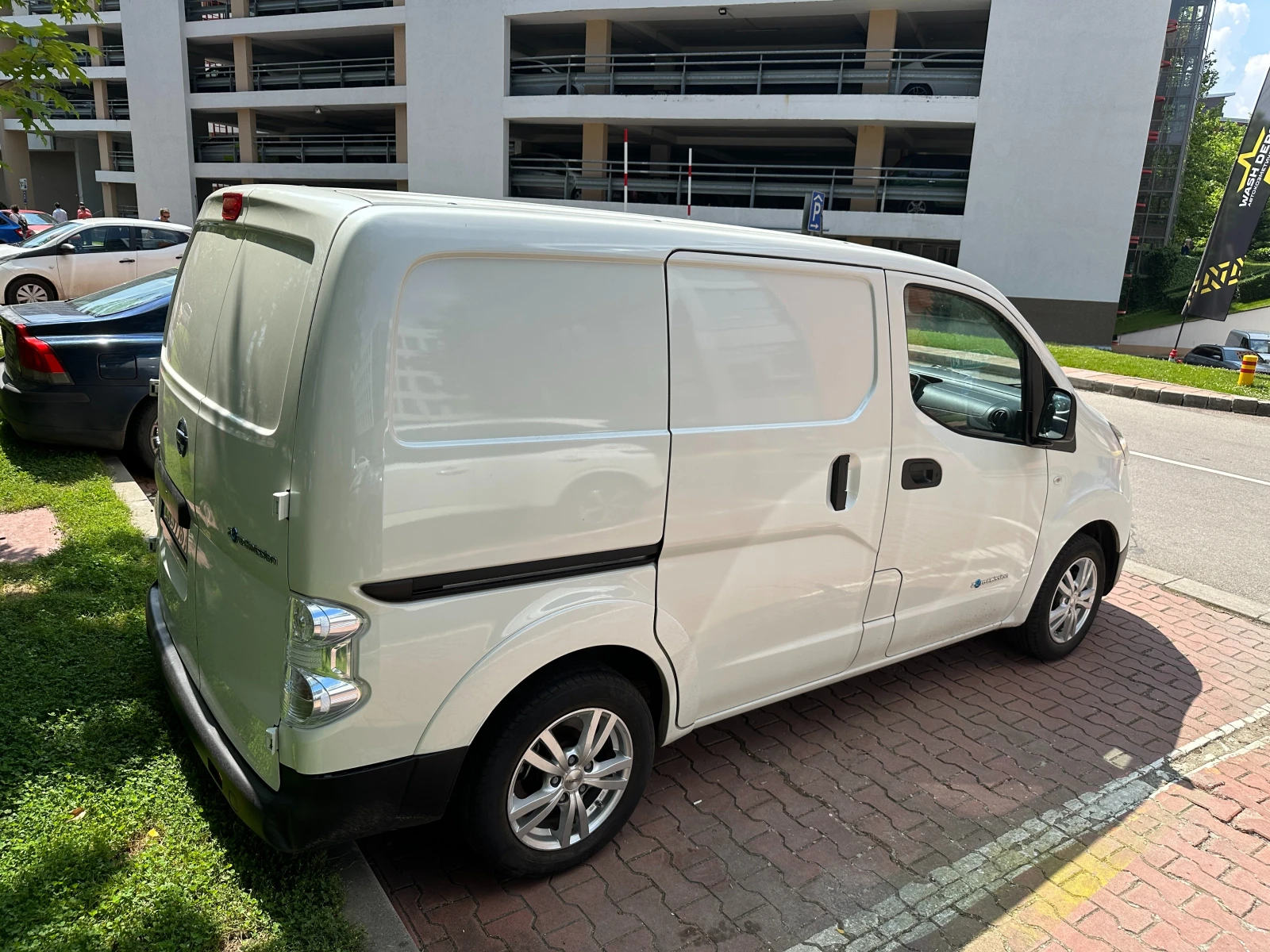 Nissan e-NV200  - изображение 5