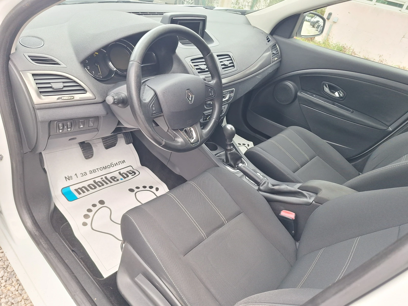 Renault Megane 1.5 dci 110ks Navigacia! - изображение 10