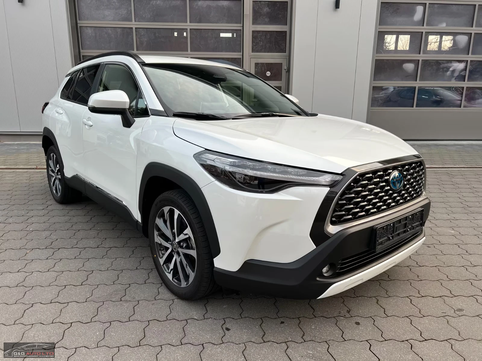 Toyota Corolla Cross 1.8/STYLE/140HP/ACC/CARPLAY/AMBI/KLESS/LED/853f | Mobile.bg   5