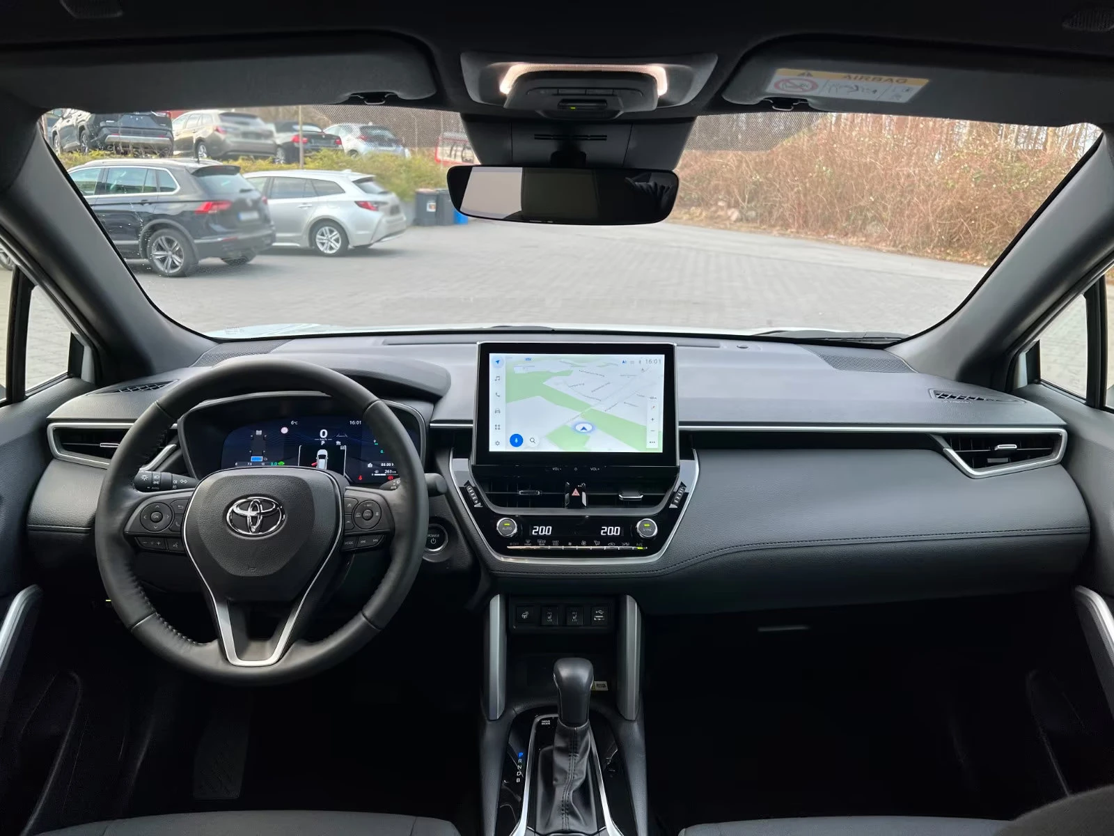 Toyota Corolla Cross 1.8/STYLE/140HP/ACC/CARPLAY/AMBI/KLESS/LED/853f | Mobile.bg   10