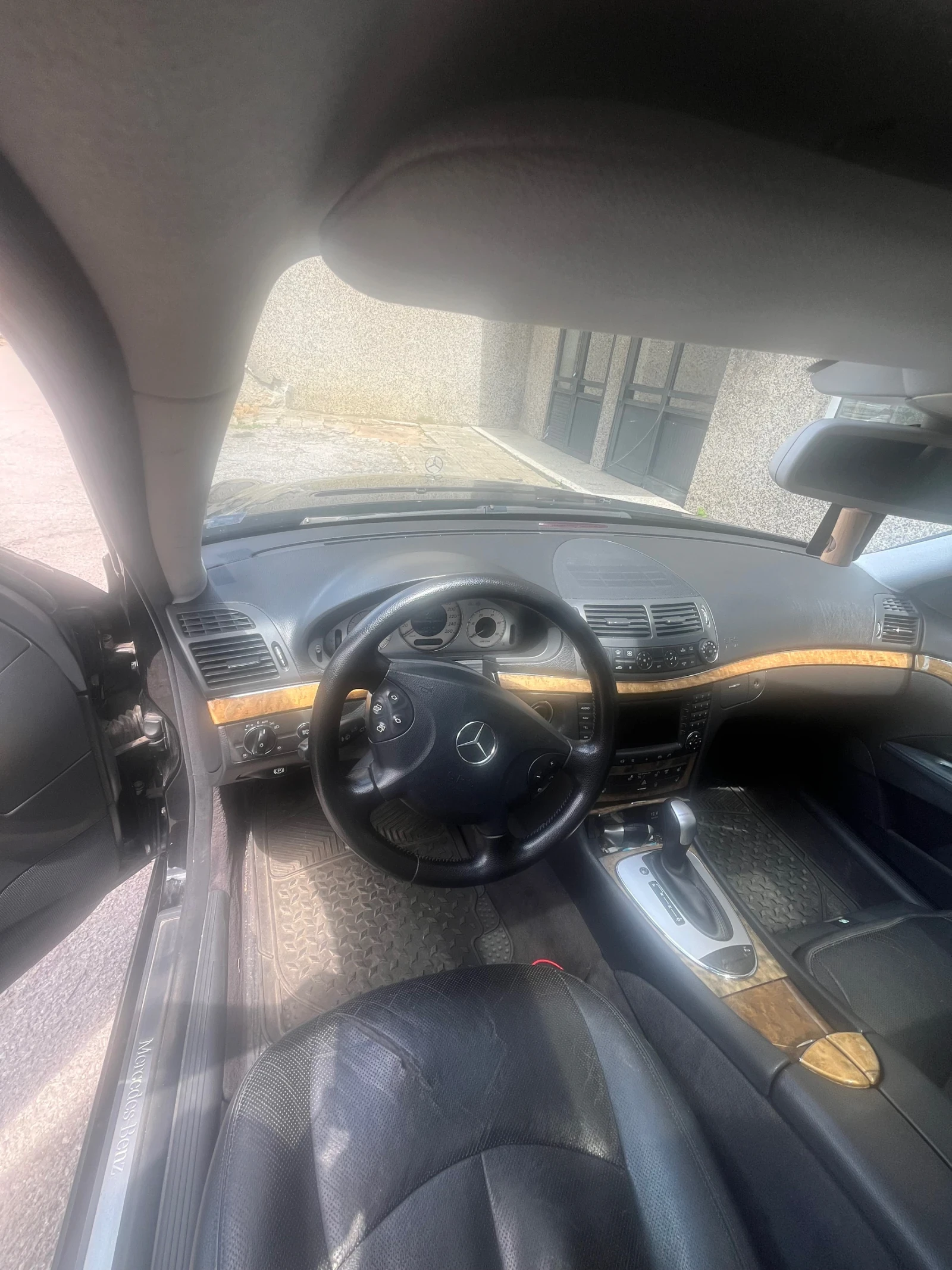Mercedes-Benz E 320 3.2 | Mobile.bg — изображение 2