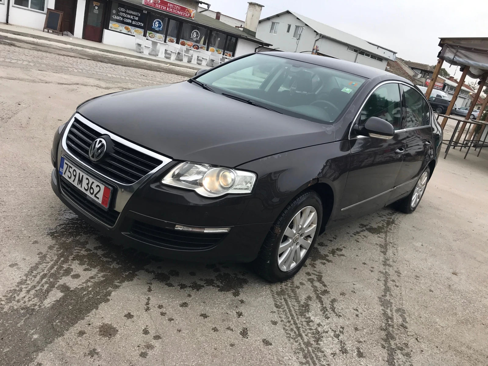 VW Passat 1.6tdi-105kc.-5ck. - изображение 3