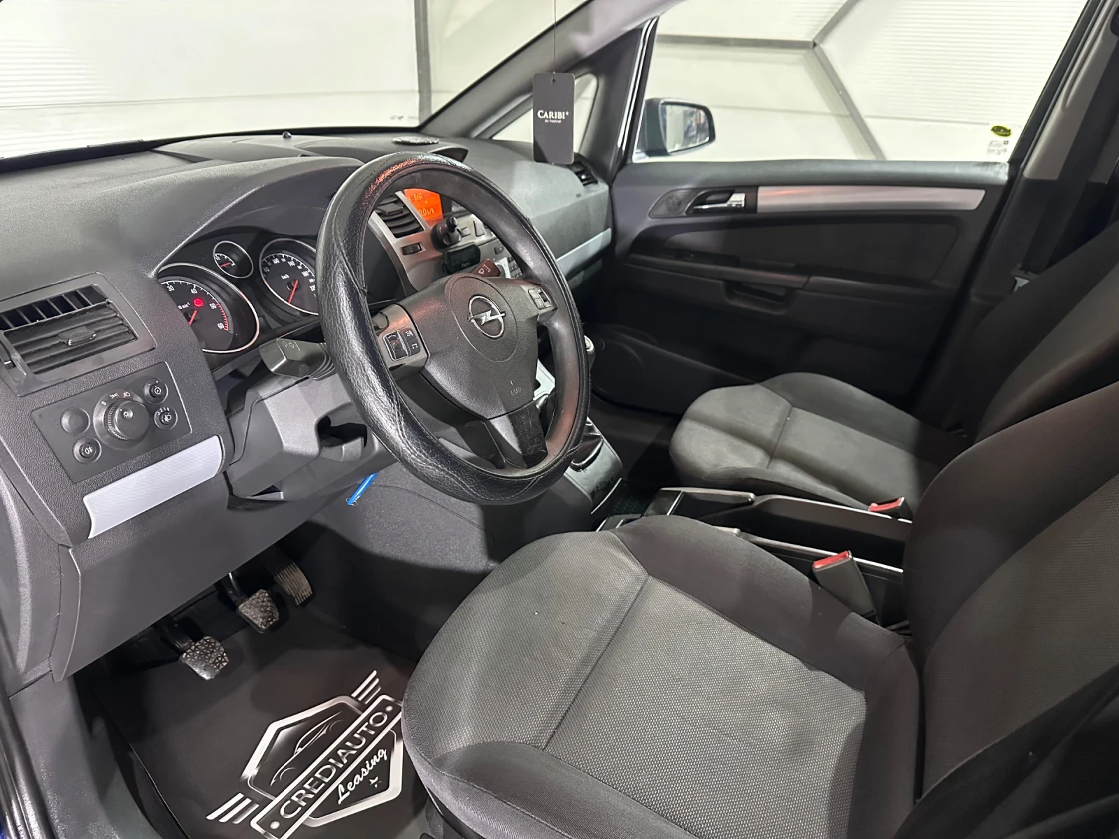 Opel Zafira 7 места - изображение 7