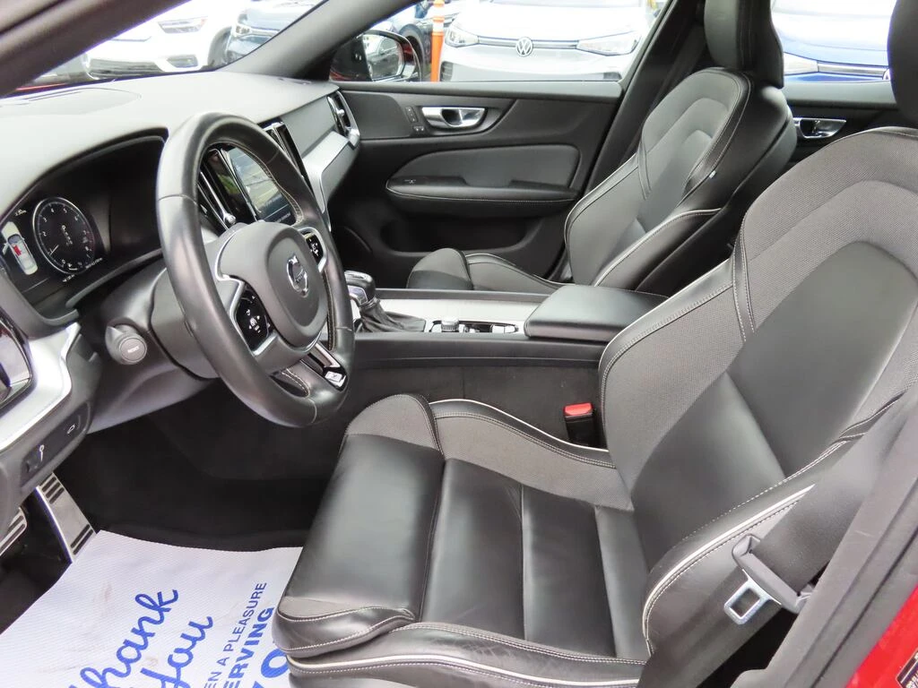 Volvo S60 T6 AWD R-DESIGN DIGITAL/ПАНОРАМА/RECARO - изображение 7