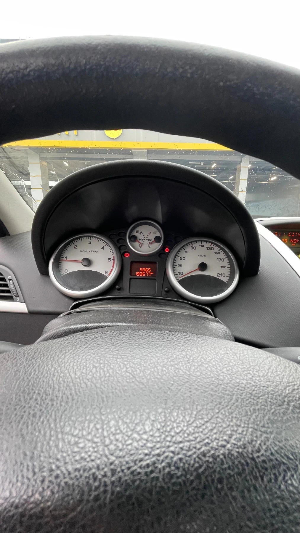 Peugeot 207 HDI | Mobile.bg   9