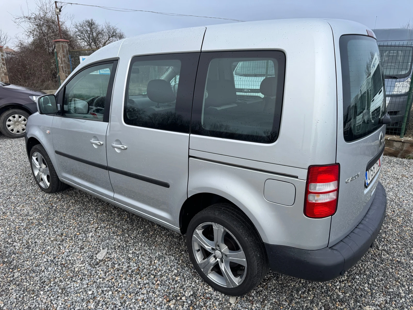 VW Caddy 2.0TDI* 140кс* Климатик* Германия*  - изображение 5
