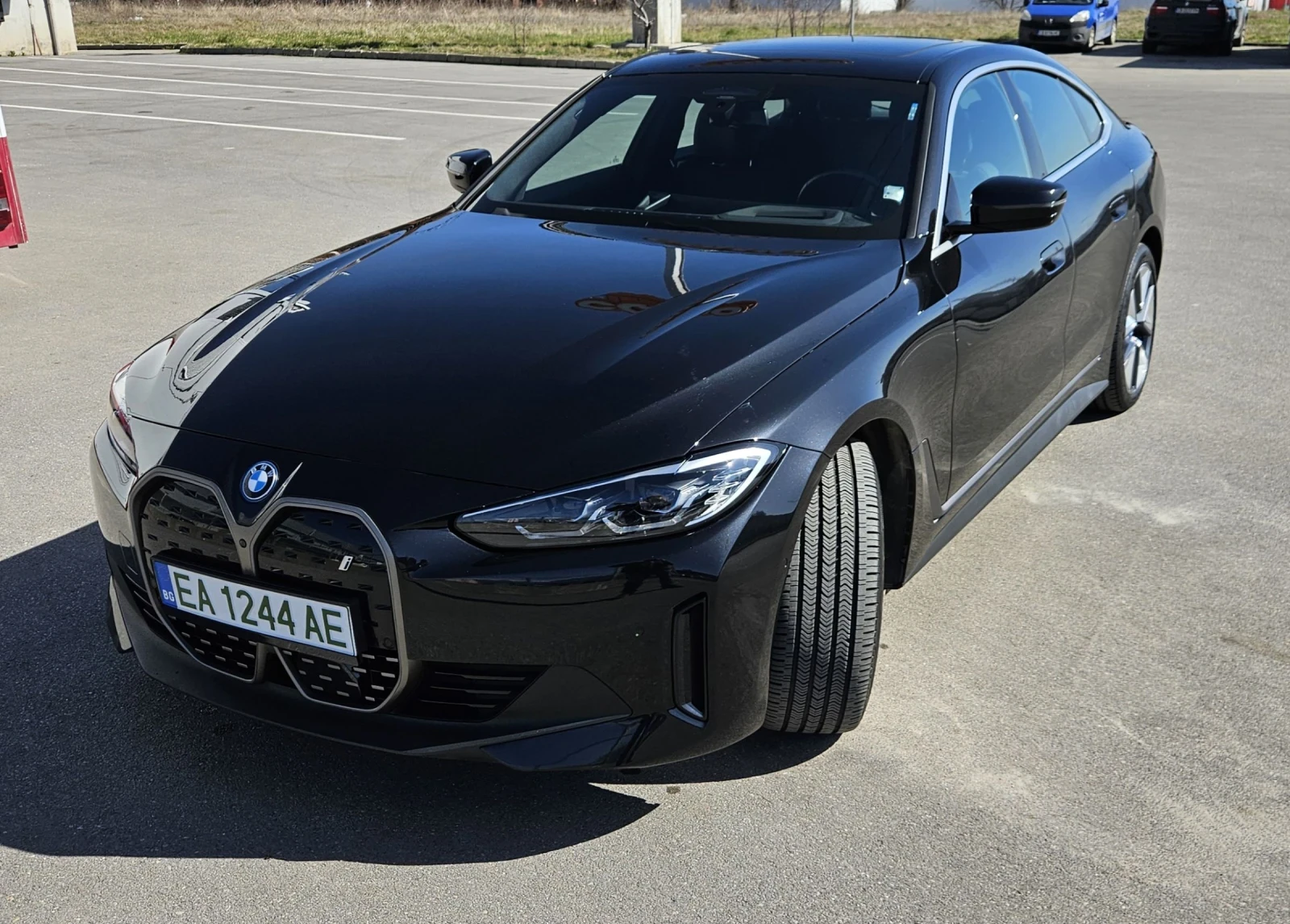 BMW i4 xDrive40, снимка 2 - Автомобили и джипове - 53866186