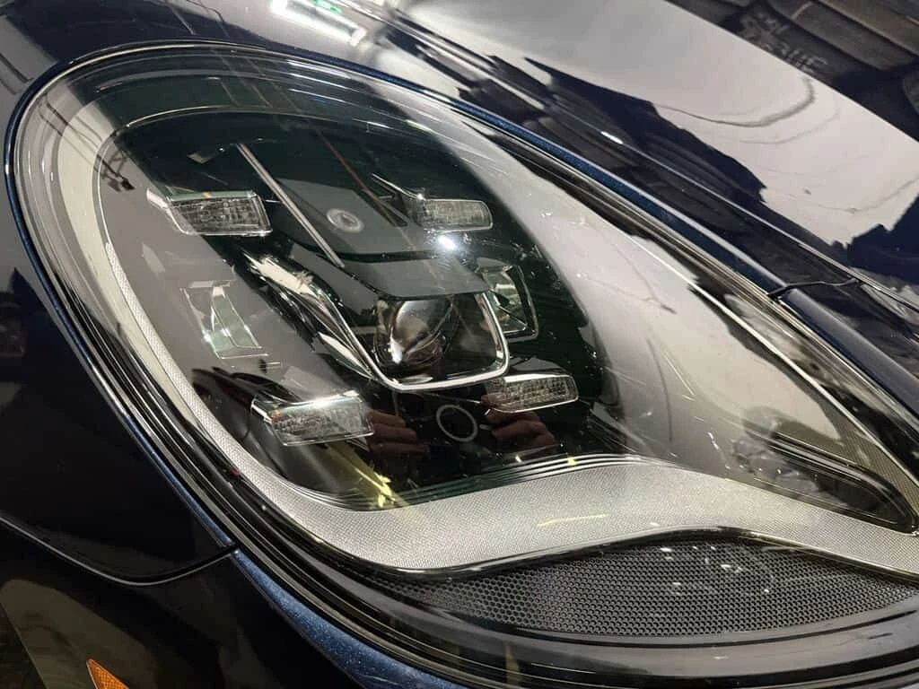 Porsche Panamera 4 * AWD * Фиксирана цена до БГ * Без инциденти * , снимка 3 - Автомобили и джипове - 54036772