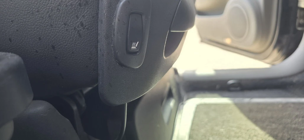 Renault Scenic, снимка 16 - Автомобили и джипове - 54178175