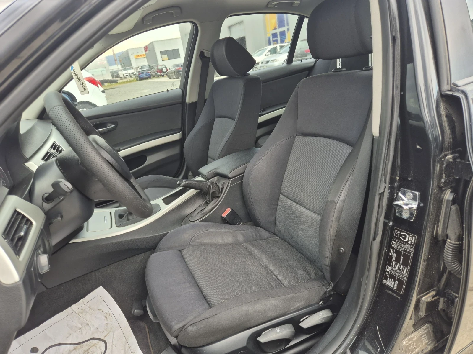 BMW 320 i Ръчка - лизинг без първоначална вноска, снимка 11 - Автомобили и джипове - 54258863