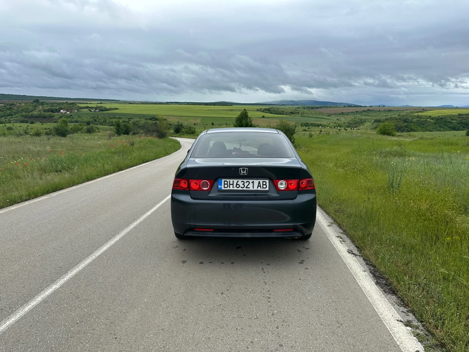 Honda Accord, снимка 4 - Автомобили и джипове - 54609325