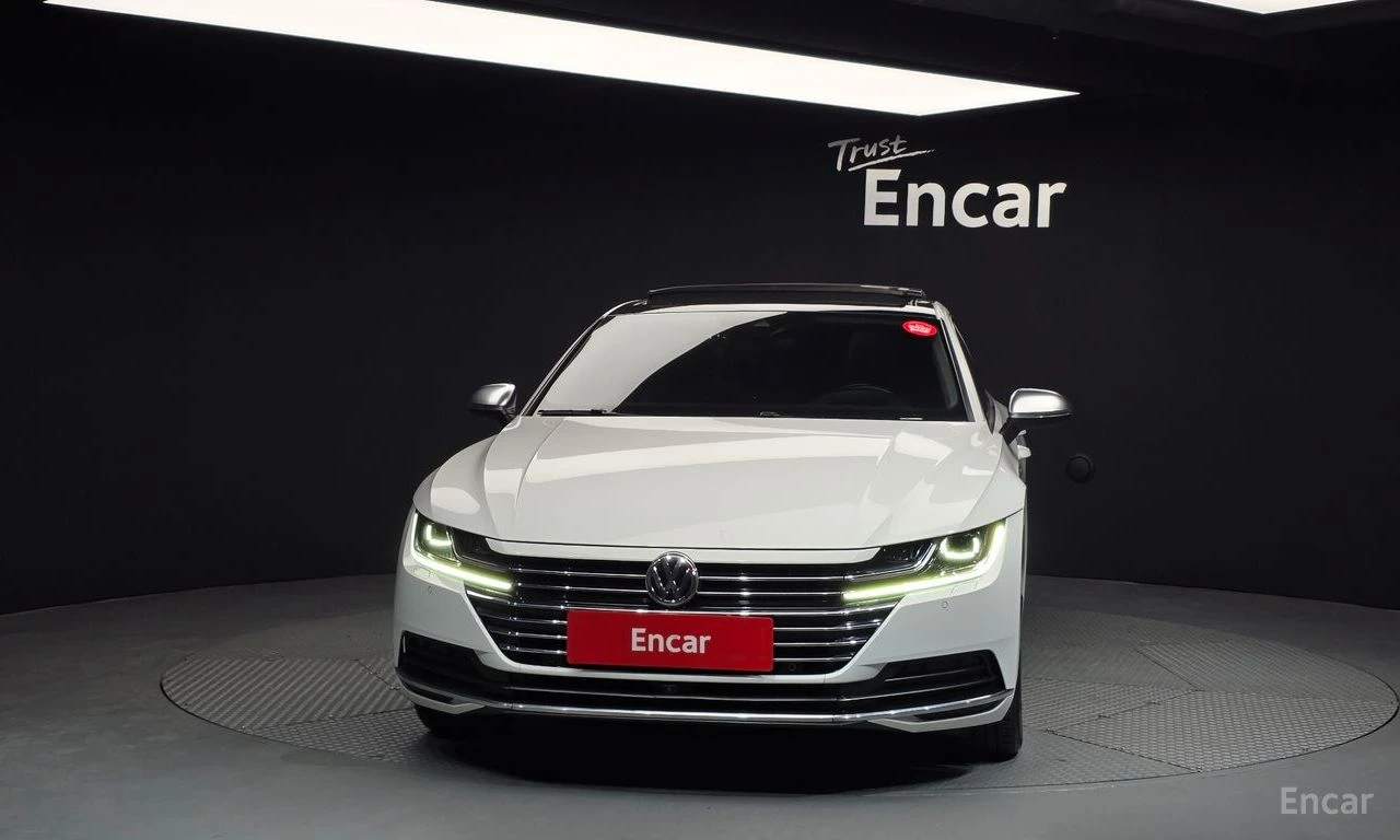 VW Arteon 2.0 TDI Prestige* Fender* Head-up* 360CAM* ПОДГРЕВ, снимка 2 - Автомобили и джипове - 54633312