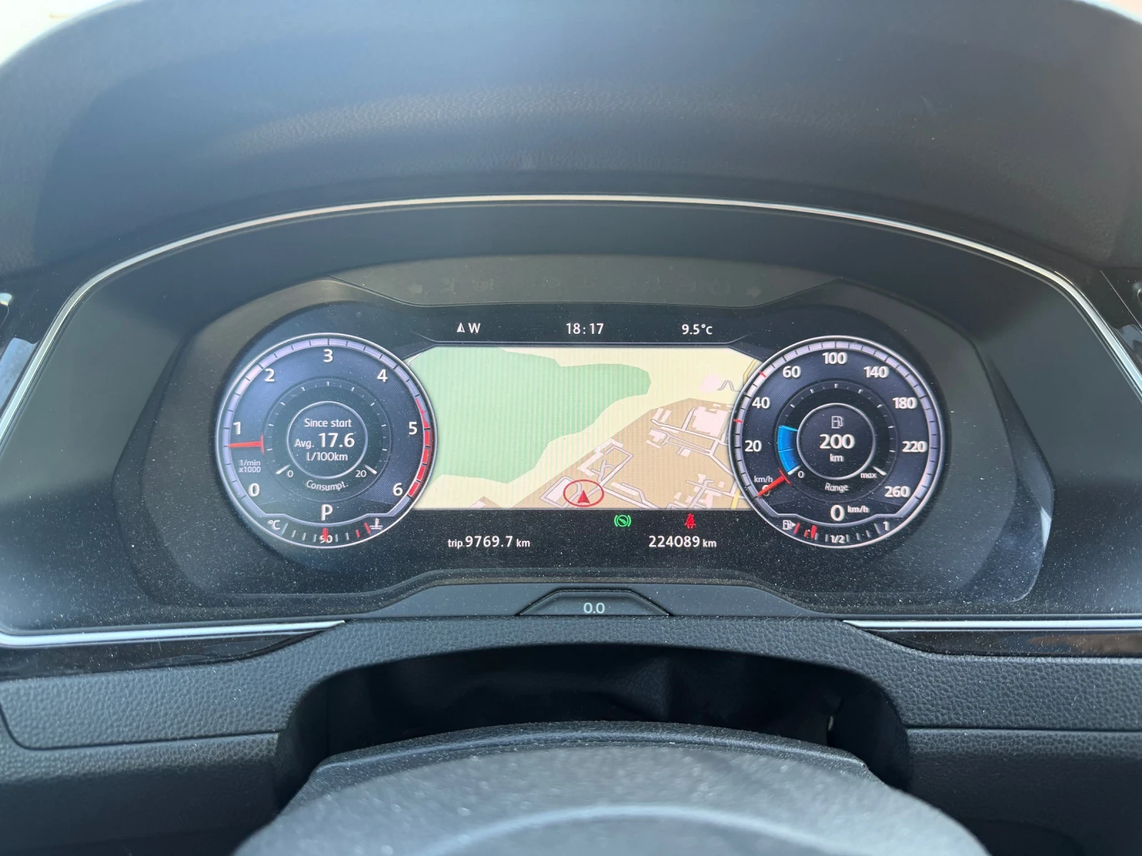 VW Passat 2.0 TDI 150, снимка 14 - Автомобили и джипове - 55499385