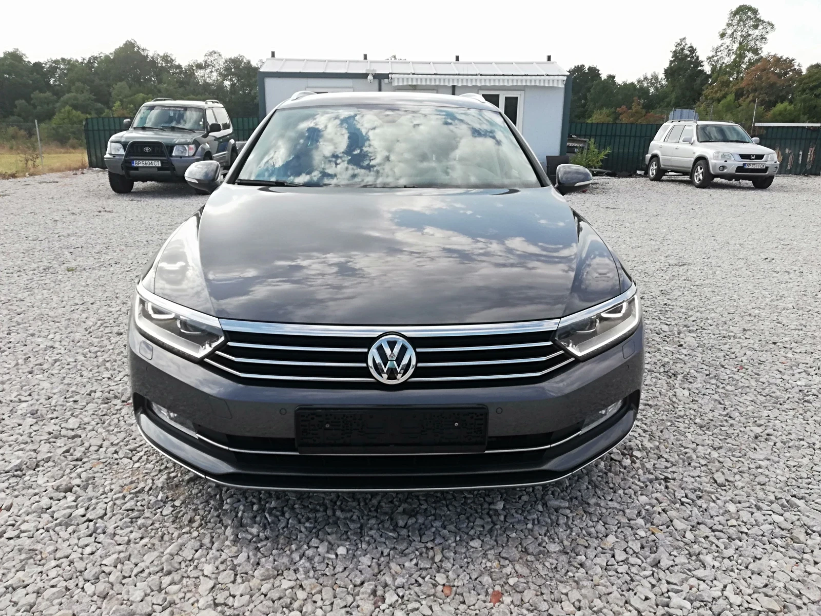 VW Passat 2.0TDI HIGHLINE AVT FUL LED, снимка 6 - Автомобили и джипове - 55895183