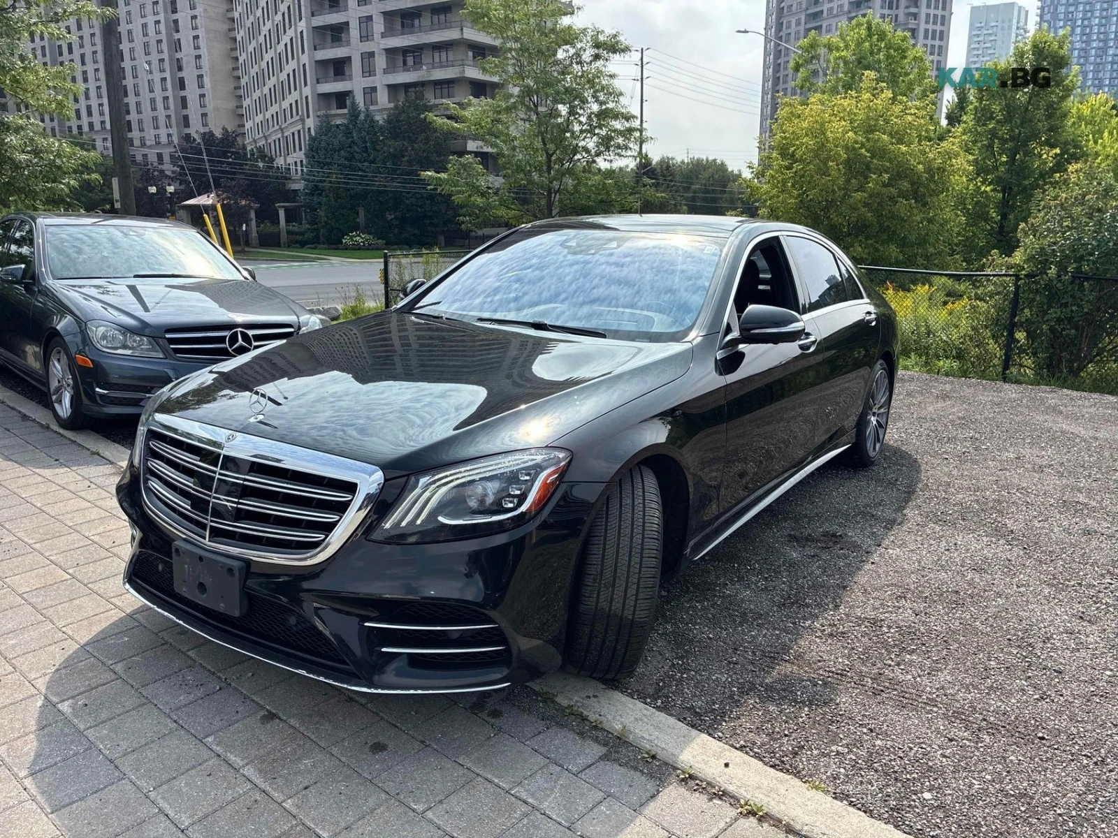 Mercedes-Benz S 560 Масаж * 360 * ACC * АвтоКредит * (ЦЕНА ДО БГ)