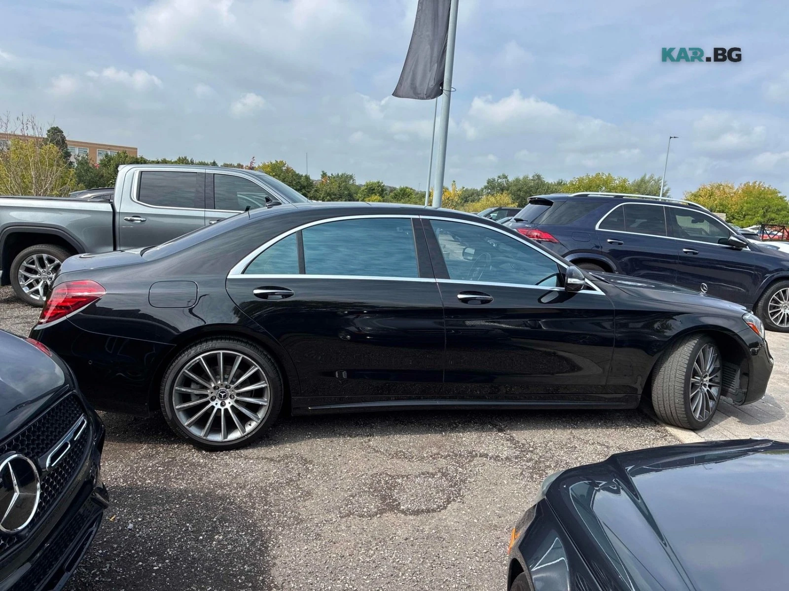 Mercedes-Benz S 560 Масаж * 360 * ACC * АвтоКредит * (ЦЕНА ДО БГ), снимка 5 - Автомобили и джипове - 55944736