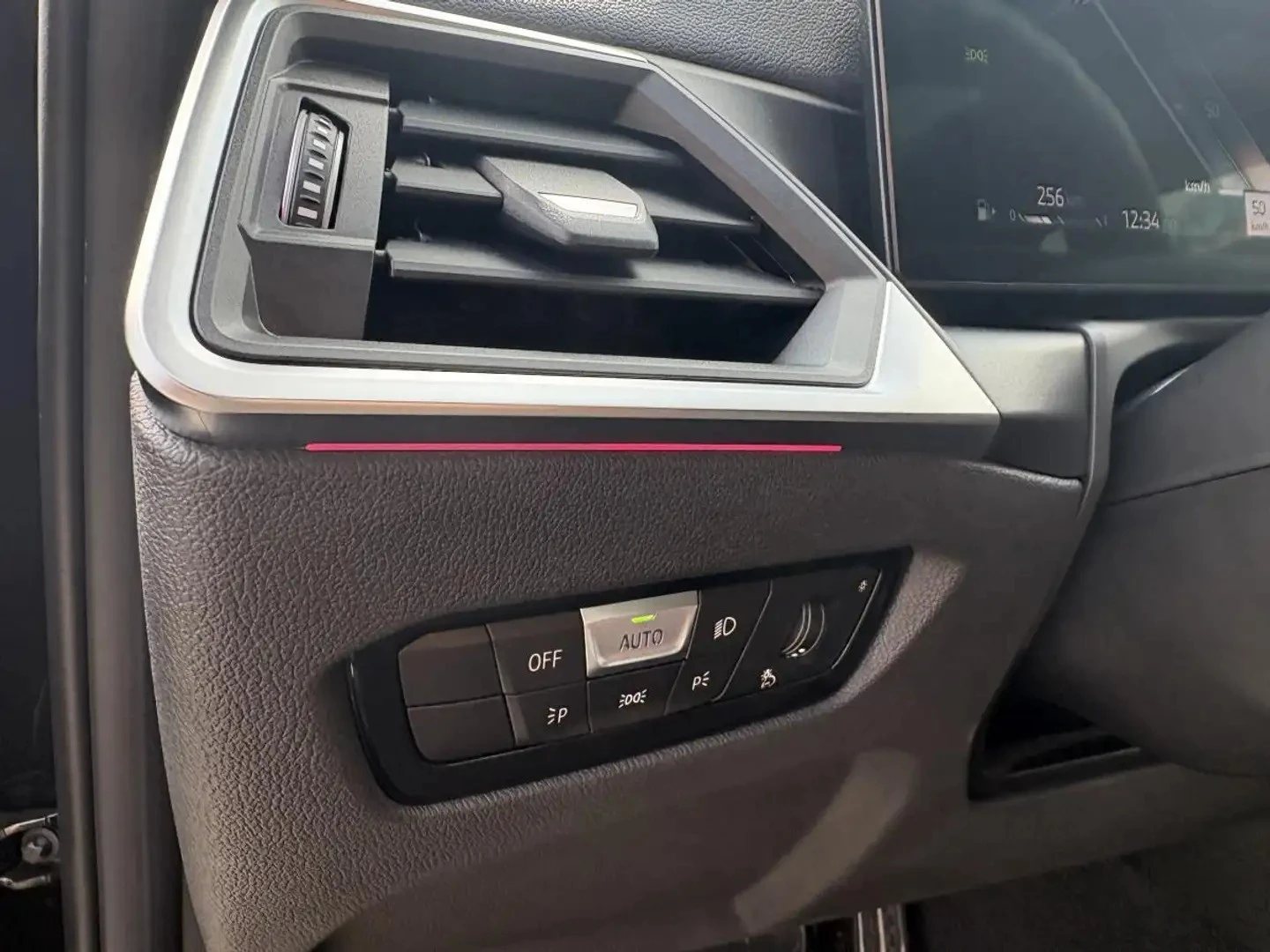 BMW 340 M xDrive PREMIUM PKG ЦЕНА ДО БЪЛГАРИЯ АВТОКРЕДИТ, снимка 11 - Автомобили и джипове - 55962411