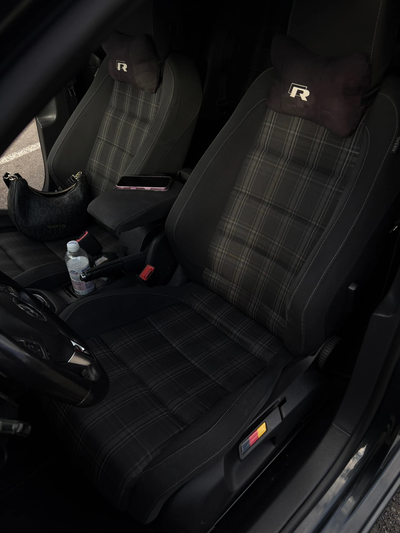 VW Golf, снимка 8 - Автомобили и джипове - 56246414