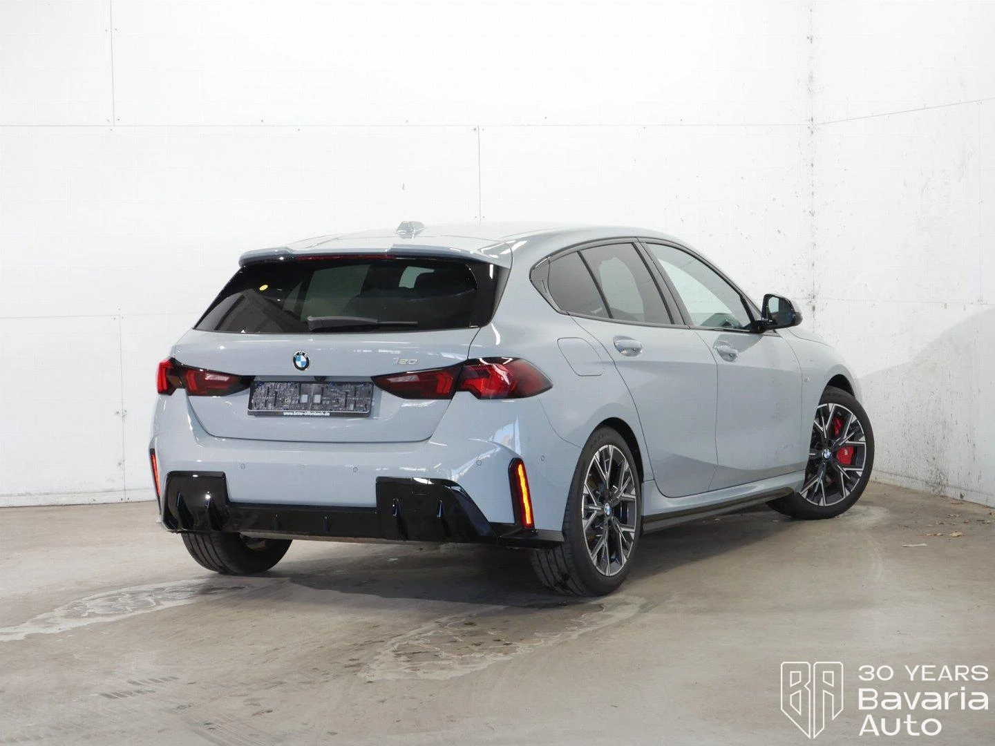 BMW 120 Steptronic, снимка 3 - Автомобили и джипове - 56439554