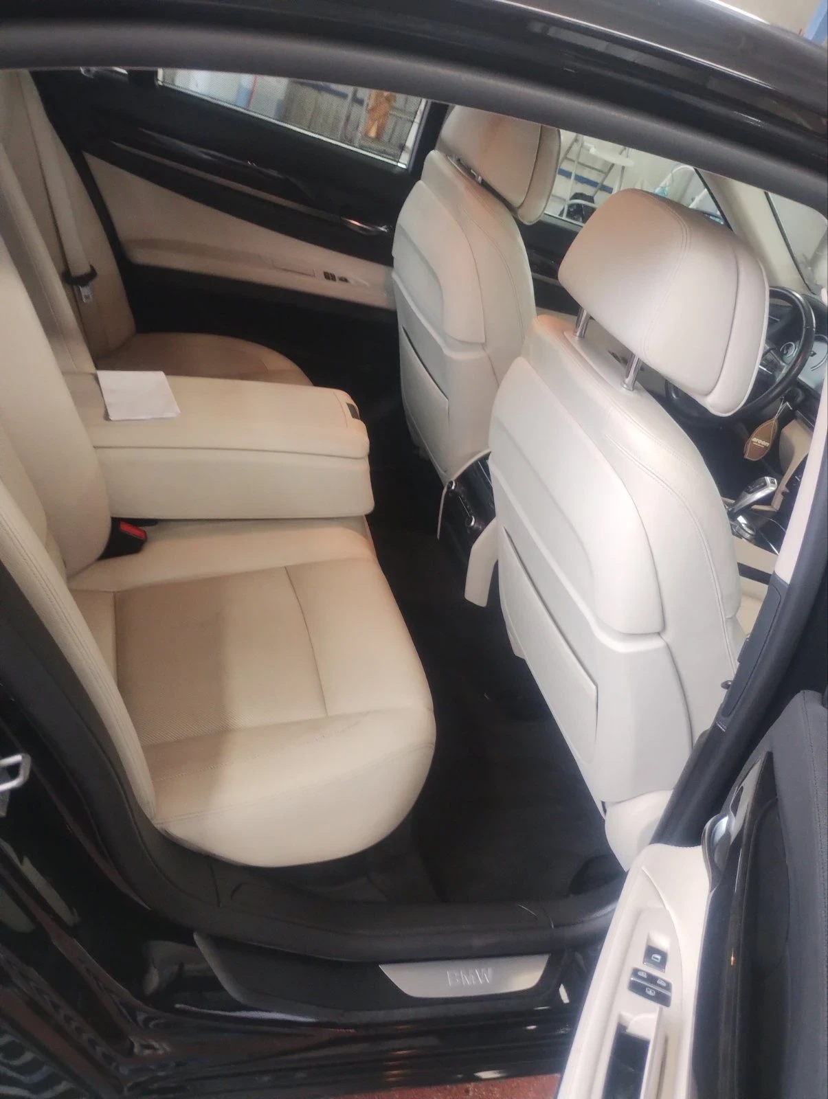 BMW 740, снимка 6 - Автомобили и джипове - 56462455