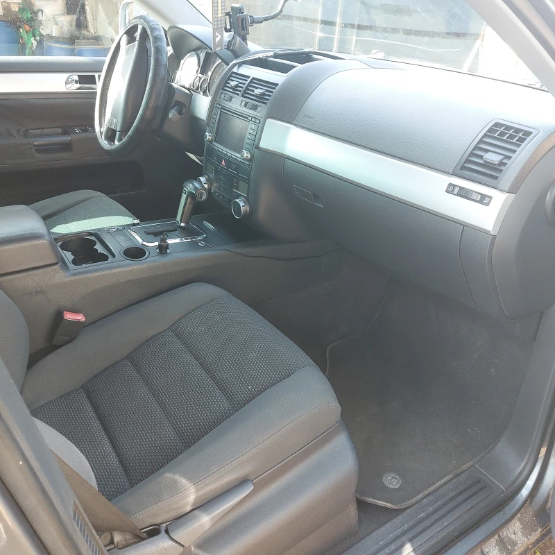 VW Touareg 2, 5, снимка 7 - Автомобили и джипове - 48251558