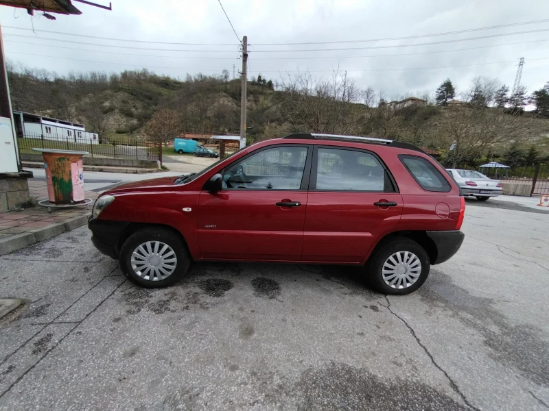Kia Sportage, снимка 4 - Автомобили и джипове - 52541080