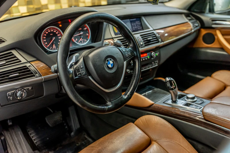 BMW X6 3.0d, снимка 7 - Автомобили и джипове - 52076399