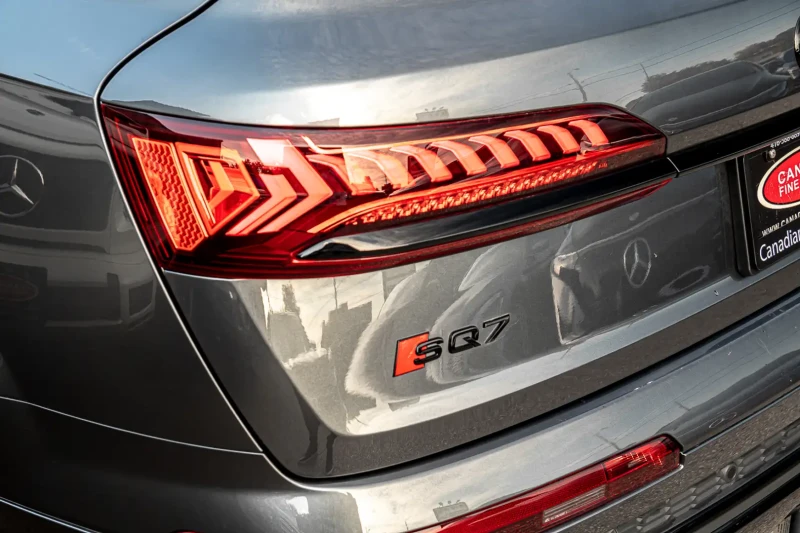 Audi SQ7 BANG & OLUFSEN* * , FULL MAXX* * , снимка 4 - Автомобили и джипове - 52510295