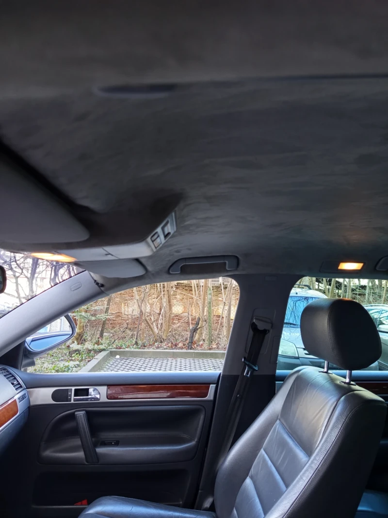 VW Touareg, снимка 7 - Автомобили и джипове - 53523647