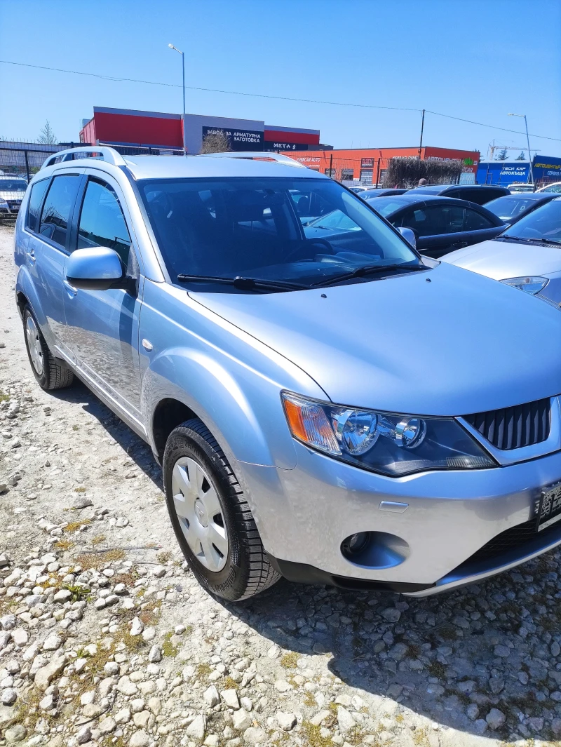 Mitsubishi Outlander 2.0 DiD 4x4 - 8900 лв. - 45032986 | Car24.bg