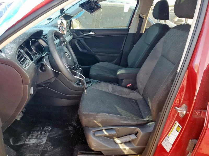 VW Tiguan 2.0L 4 All wheel drive, снимка 10 - Автомобили и джипове - 53598724