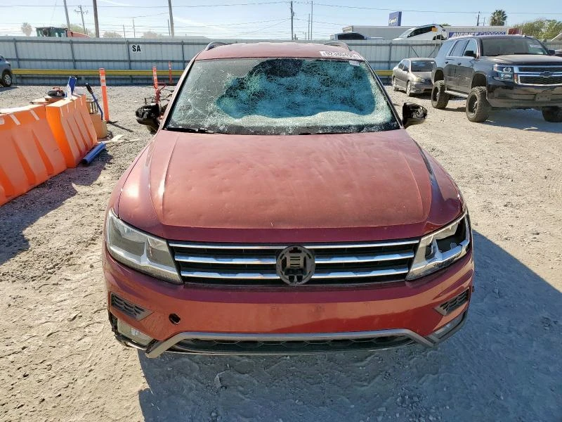 VW Tiguan 2.0L 4 All wheel drive, снимка 8 - Автомобили и джипове - 53598724