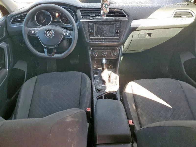 VW Tiguan 2.0L 4 All wheel drive, снимка 11 - Автомобили и джипове - 53598724
