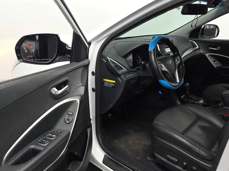 Hyundai Santa fe 2.0, снимка 11 - Автомобили и джипове - 54871496